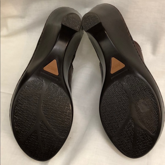 Born brown leather heeled clog - Picture 6 of 6